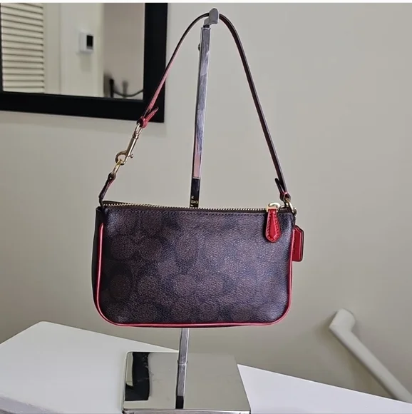 COACH C3308 Red/Gold Nolita 19 In Signature Canvas Excellent Like New Condition - Picture 4 of 5